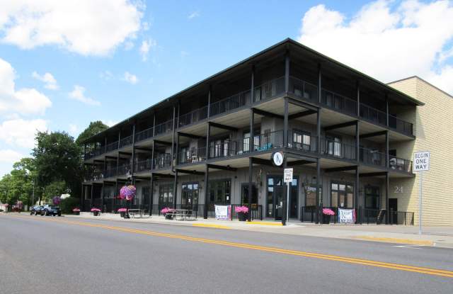 24 College Avenue N Gallery 2