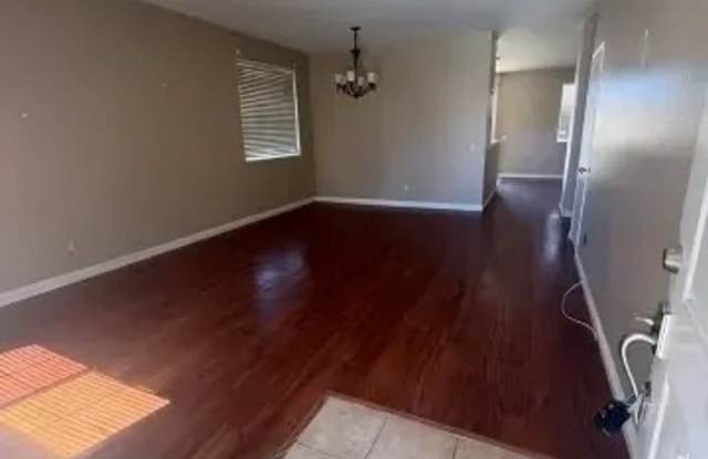 Spacious 5-Bedroom Single-Story Home in Victorville – 3 Baths & 2-Car Garage -MOVE IN SPECIAL Gallery 3