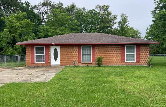 3 BEDROOM READY TO MOVE-IN photos photos