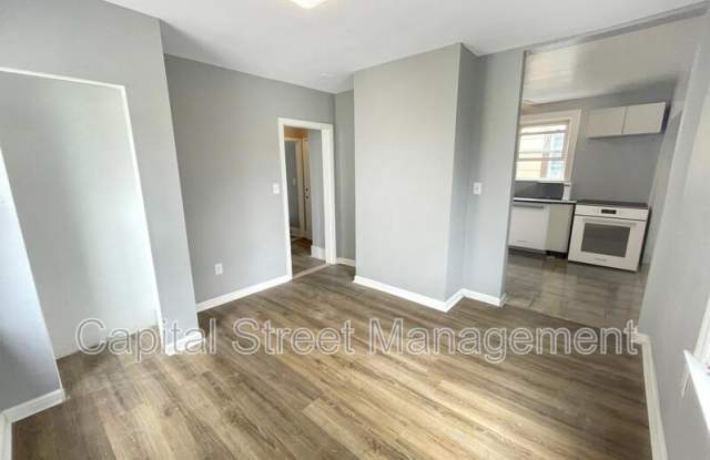 234 Smith Street - 2 photos photos