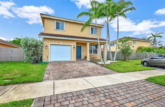 8986 SW 214th Ter photos photos