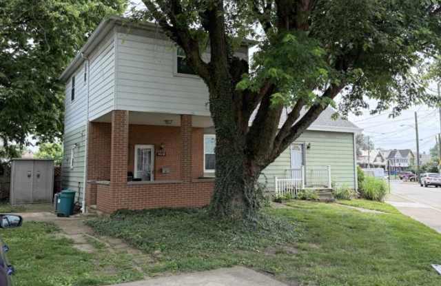 4518 Lawrence St photos photos