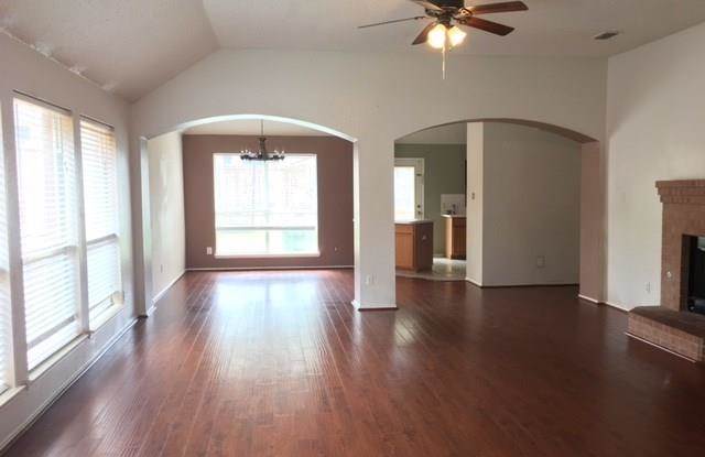 6905 Hillwood Drive Gallery 2