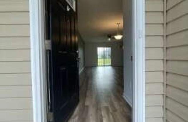 138 Collinwood Drive Gallery 3