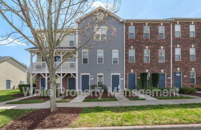 106 Locomotive Lane photos photos