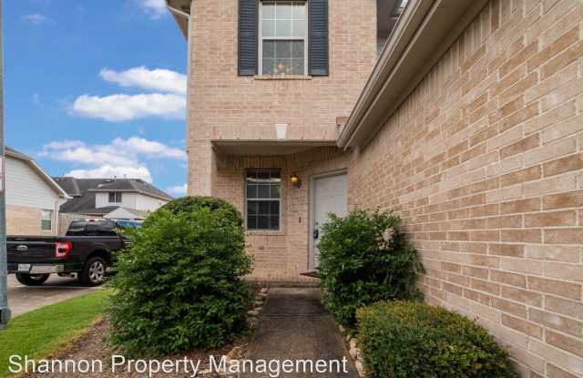 2939 Meadowglen Crest Gallery 2