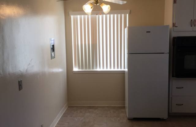 Updated 1 bed 1 bath 1st floor unit available now! Gallery 2