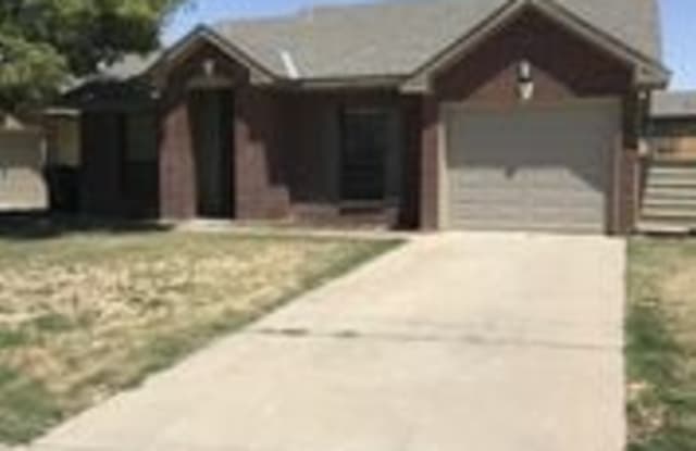 1320 San Felipe Ct - 1320 San Felipe Court, Portales, NM 88130