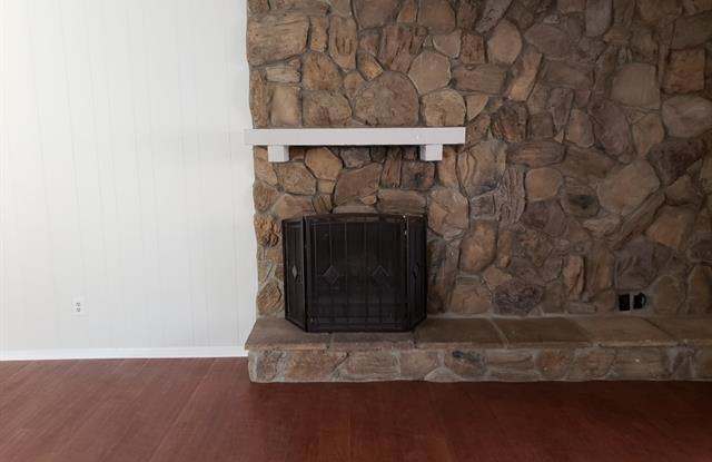 6509 Ridglea Drive Gallery 4