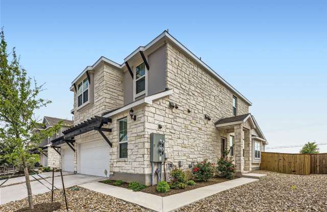 Spacious 4BR Condo in Leander Gallery 4