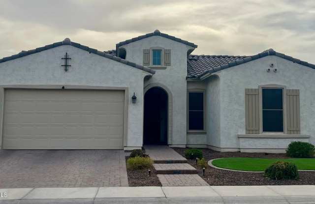 Gorgeous 4 bed 3.5 bath + Den with FULL SOLAR in North Peoria community! photos photos