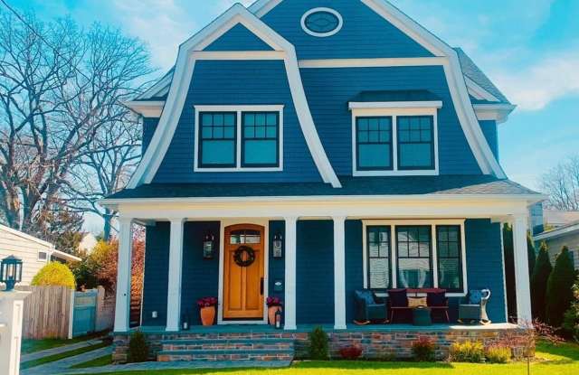 2118 Edgewood Place photos photos