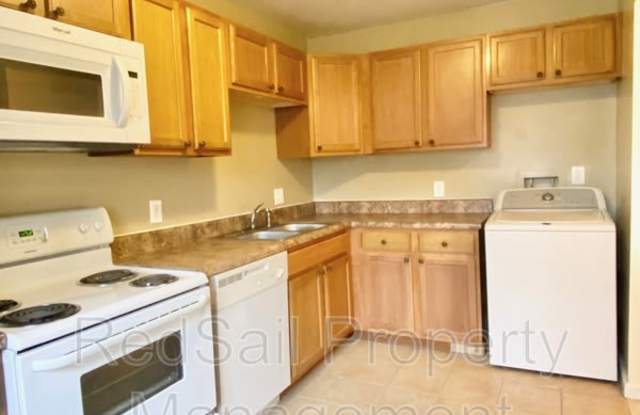 151 Jenness Ln photos photos