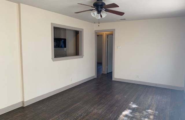 3347 Falls Drive Gallery 4