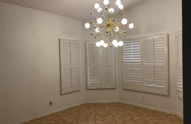 6330 HARBOUR OAK Drive Gallery 3