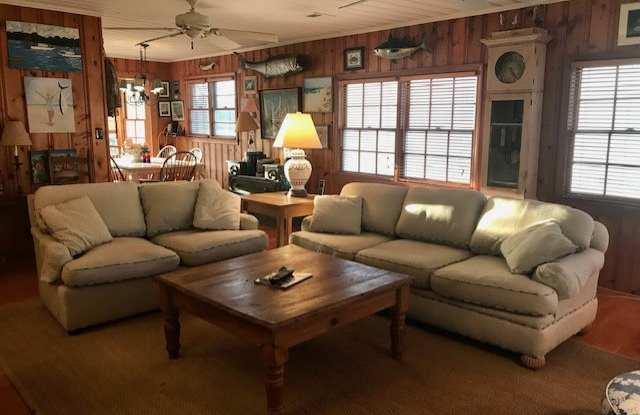 99 Sportsman Drive Gallery 2