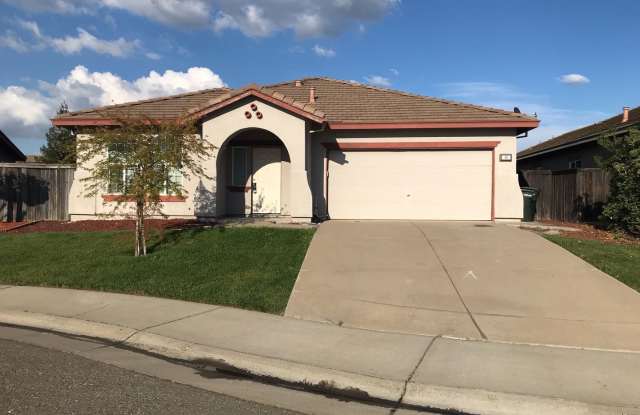 Cul-De-Sac Home with a Great Layout! Gallery 3