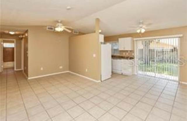 5025 MURIEL LANE Gallery 2