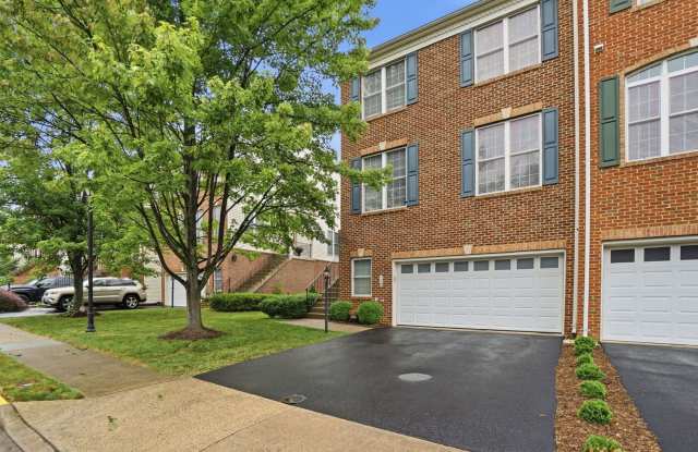 Conveniently located near local shopping, dining, and everyday conveniences, this home combines charm with accessibility. photos photos Conveniently located near local shopping, dining, and everyday conveniences, this home combines charm with accessibility. photos photos