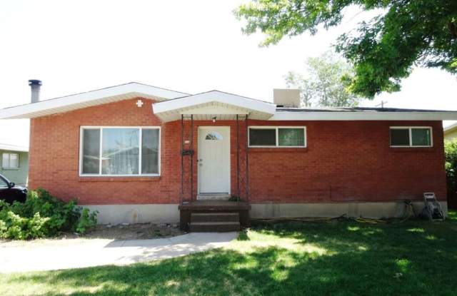 Beautiful custom remodeled home in Clearfield - 324 Marilyn Drive, Clearfield, UT 84015