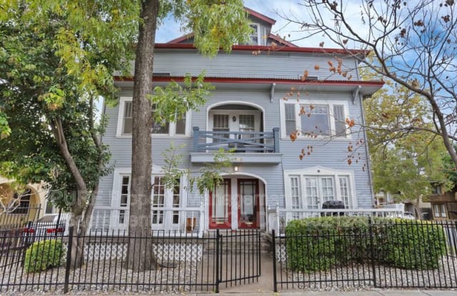 2700 T Street photos photos