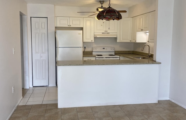 21150 Gertrude Avenue B-5 - 21150 Gertrude Avenue, Port Charlotte, FL 33952