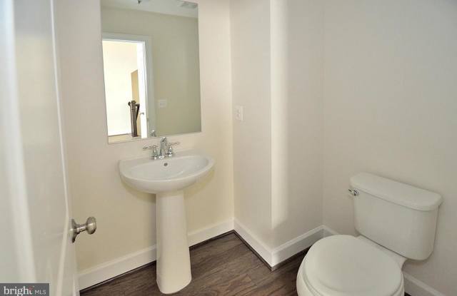 44604 WELLSBORO DR Gallery 4
