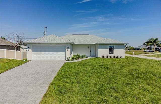 1101 NW 1st Place photos photos