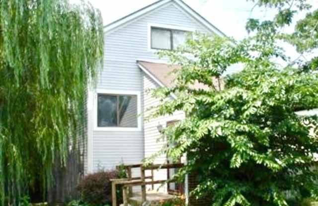 452 Larkwood Drive photos photos