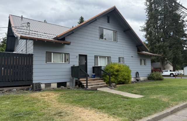 Duplex downtown CDA photos photos