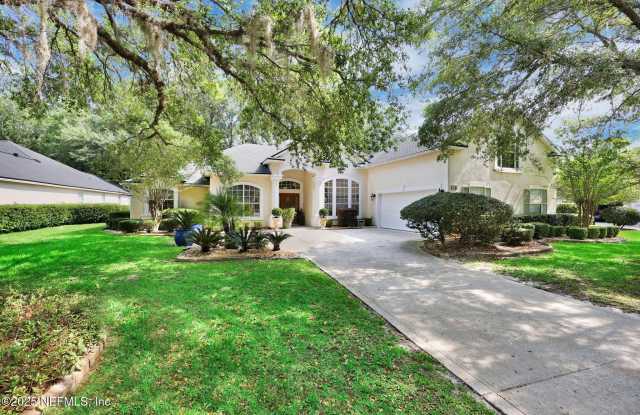 526 OAKMONT Drive Gallery 2