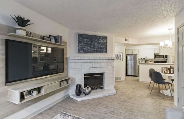 Alvista Trailside Gallery 2