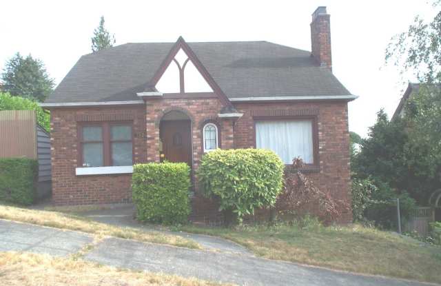 Queen Anne House photos photos
