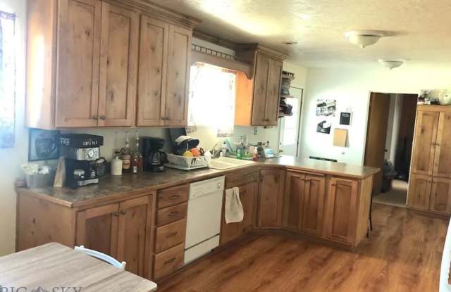 39 Skihi Street - A photos photos