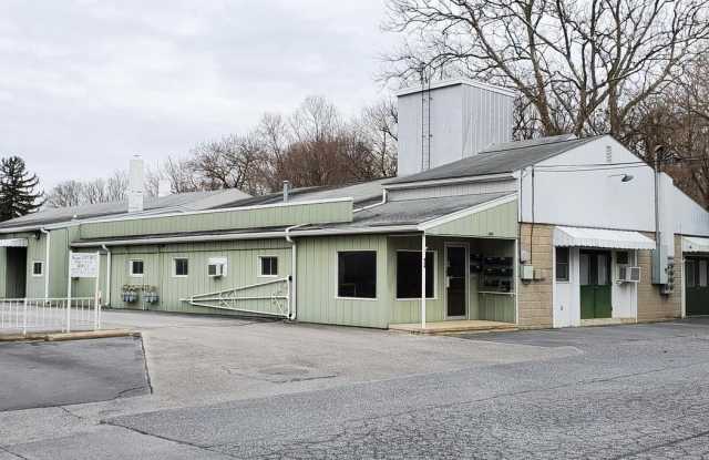 439 RAMSEY AVE #C - 439 Ramsey Ave, Chambersburg, PA 17201