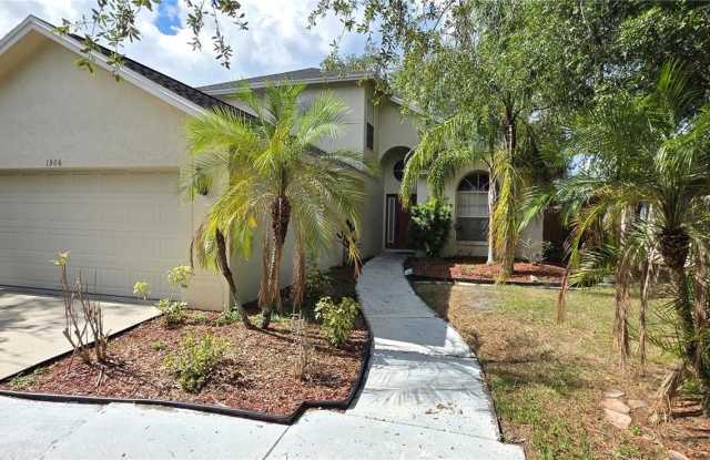 1506 SCOTCH PINE Drive photos photos