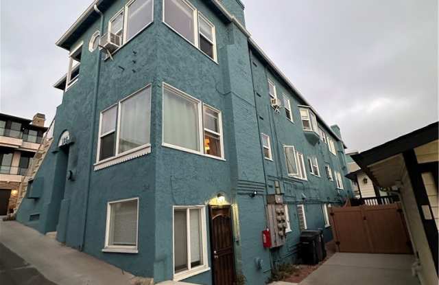 124 28th Place - 124 28th Place, Manhattan Beach, CA 90266