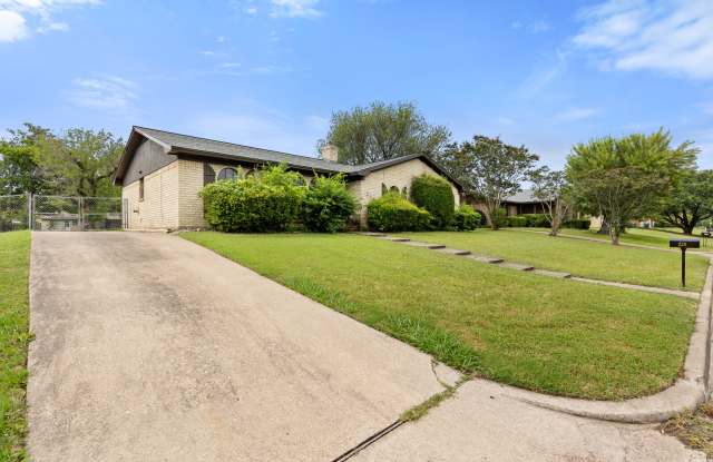 228 Laredo Drive photos photos