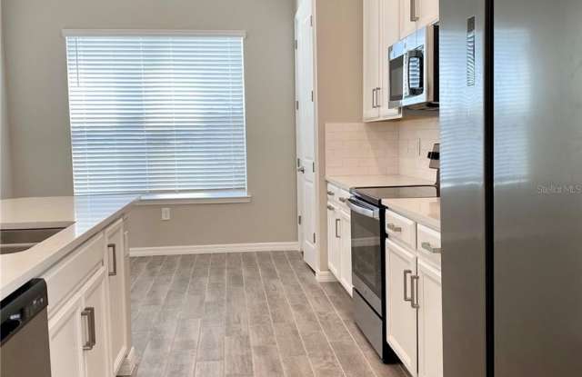 33879 ASTORIA CIR Gallery 4