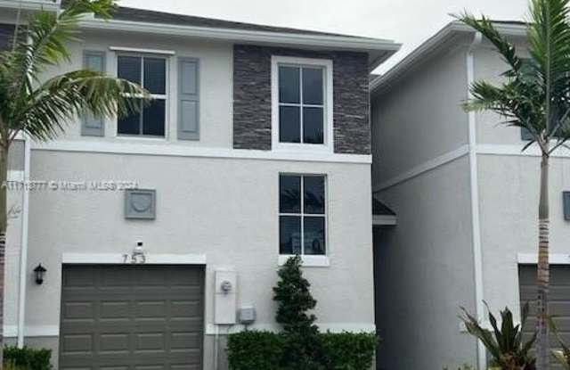 753 SE 17th St photos photos
