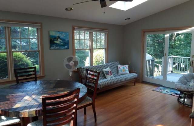 6 Sherri Lane Gallery 4