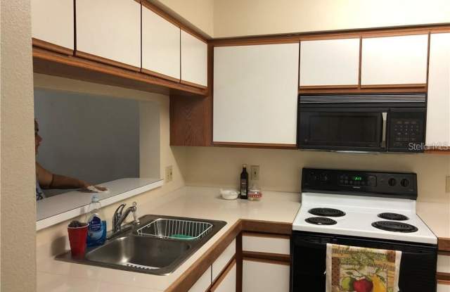 2307 NORTHLAKE DRIVE Gallery 4