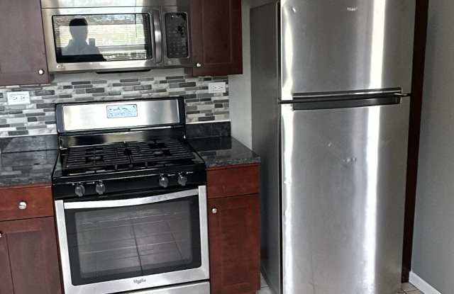 7554 South Essex Avenue photos photos 7554 South Essex Avenue photos photos