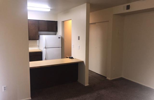 South Ogden rental main floor Gallery 3