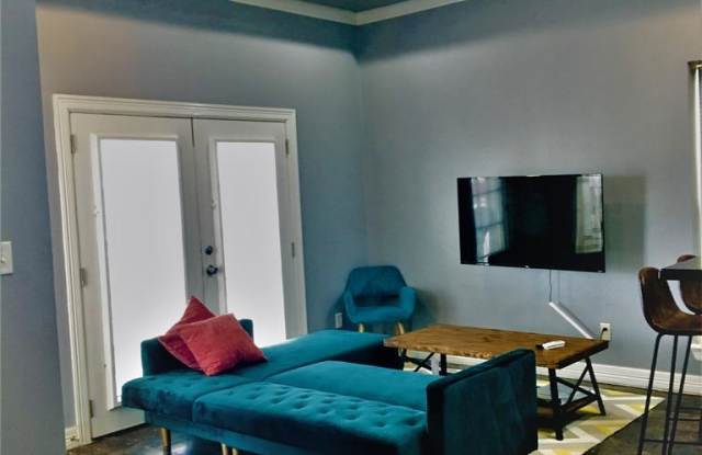 107 Harbor Dr. Gallery 2