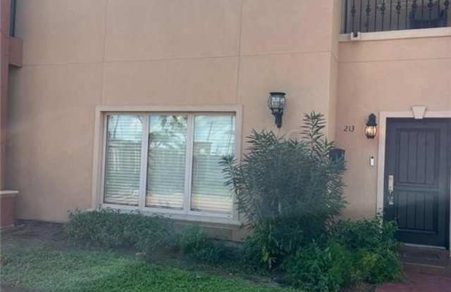 213 Robin Avenue - 213 Robin Avenue, McAllen, TX 78504