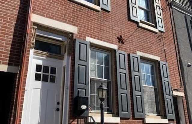 1107 E PALMER STREET Gallery 1