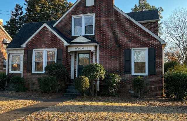 FOR RENT IN ARDMORE!! photos photos