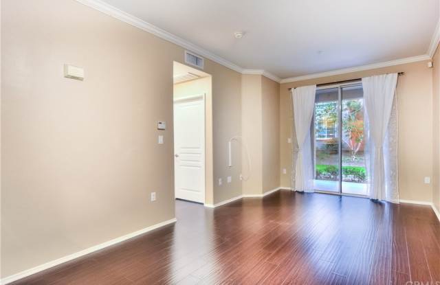 3119 Watermarke Place Gallery 3