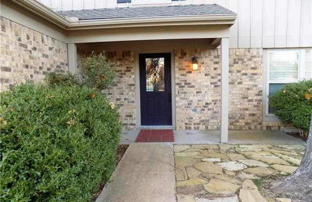 6316 Twinhill Drive Gallery 3
